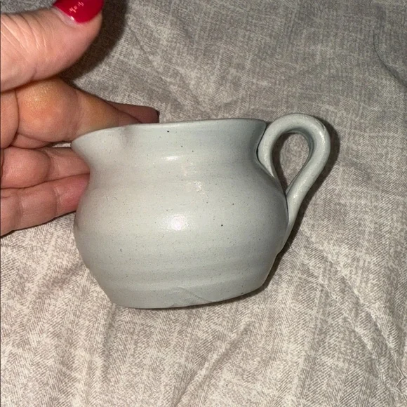 Handcrafted Williamsburg Pottery Cream Pitcher - Picture 4 of 6